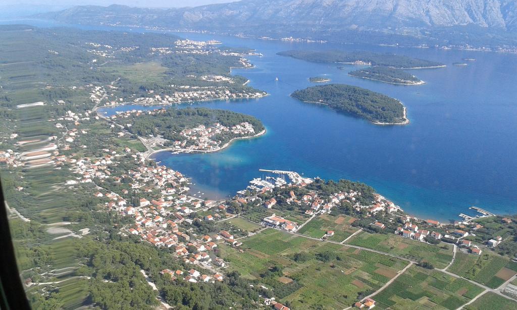 Apartments Luka Λομπάρδα Εξωτερικό φωτογραφία