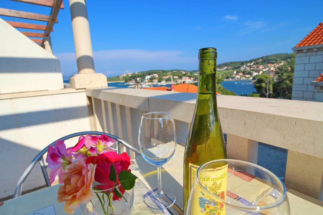 Apartments Luka Λομπάρδα Εξωτερικό φωτογραφία