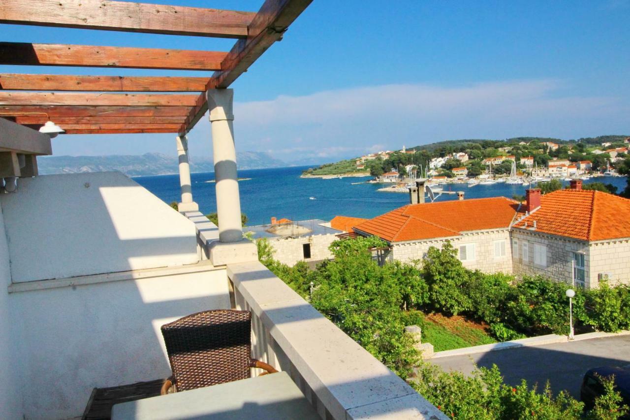 Apartments Luka Λομπάρδα Εξωτερικό φωτογραφία