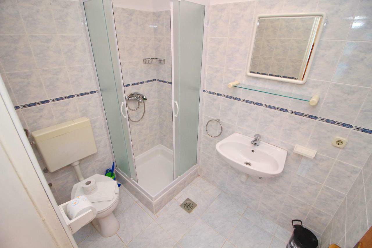 Apartments Luka Λομπάρδα Εξωτερικό φωτογραφία