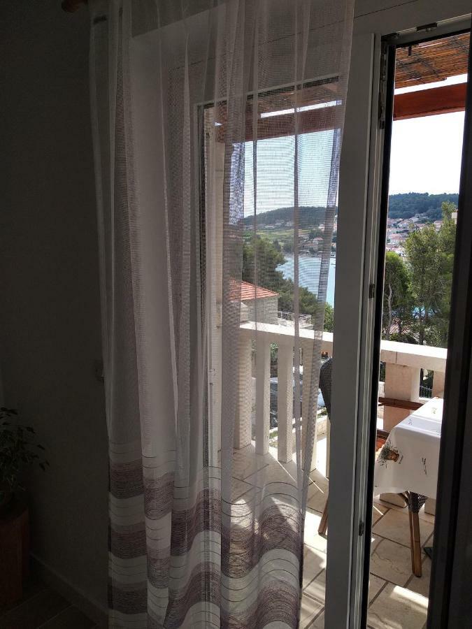 Apartments Luka Λομπάρδα Εξωτερικό φωτογραφία